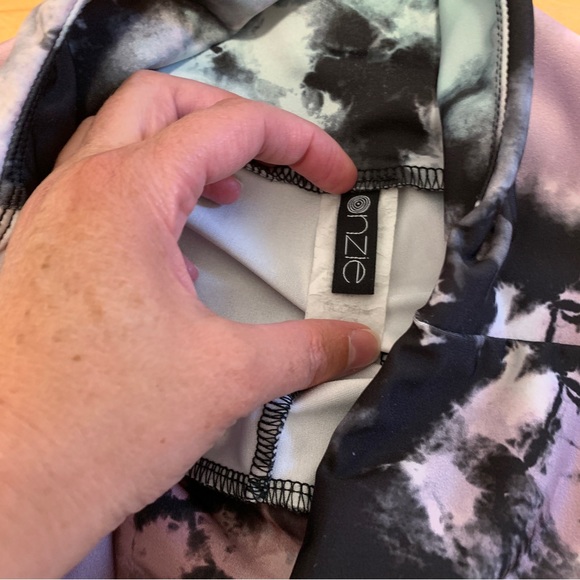 Onzie Leggings - Picture 5 of 6